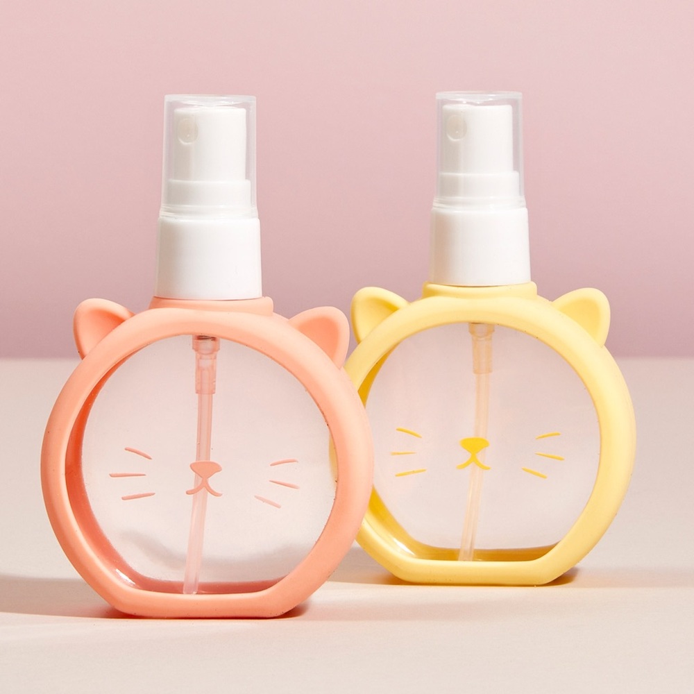 3/$20💘 NWT Cat Lady Box Set of Two Cat Travel Spray Bottles